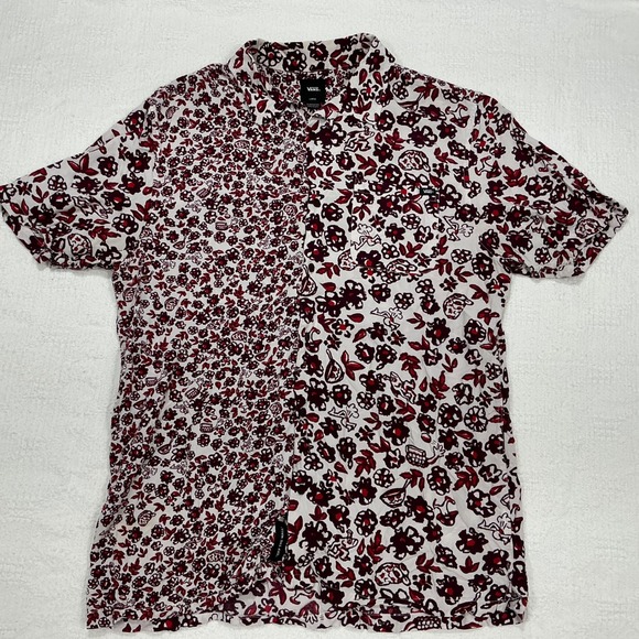 Vans Other - Vans Mens Short Sleeve Button Up Shirt Classic Fit All Over Floral Print Large